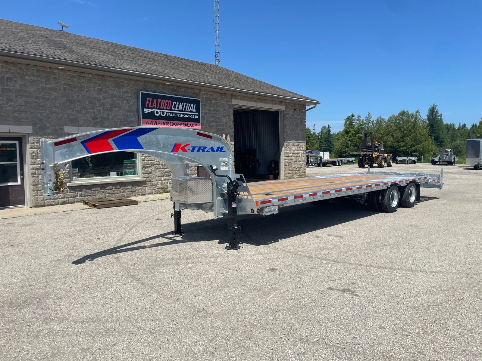 2027 K-Trail 102 in × 25+5 ft Gooseneck Flatbed 40,000 lb GVWR