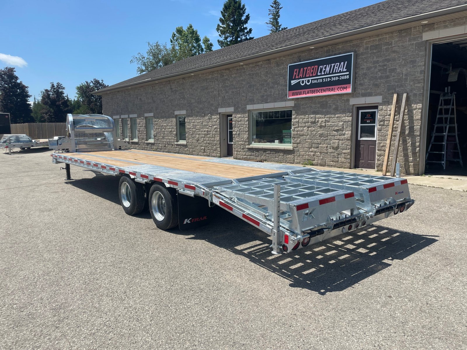 2027 K-Trail 102 in × 25+5 ft Gooseneck Flatbed 40,000 lb GVWR — photo 8