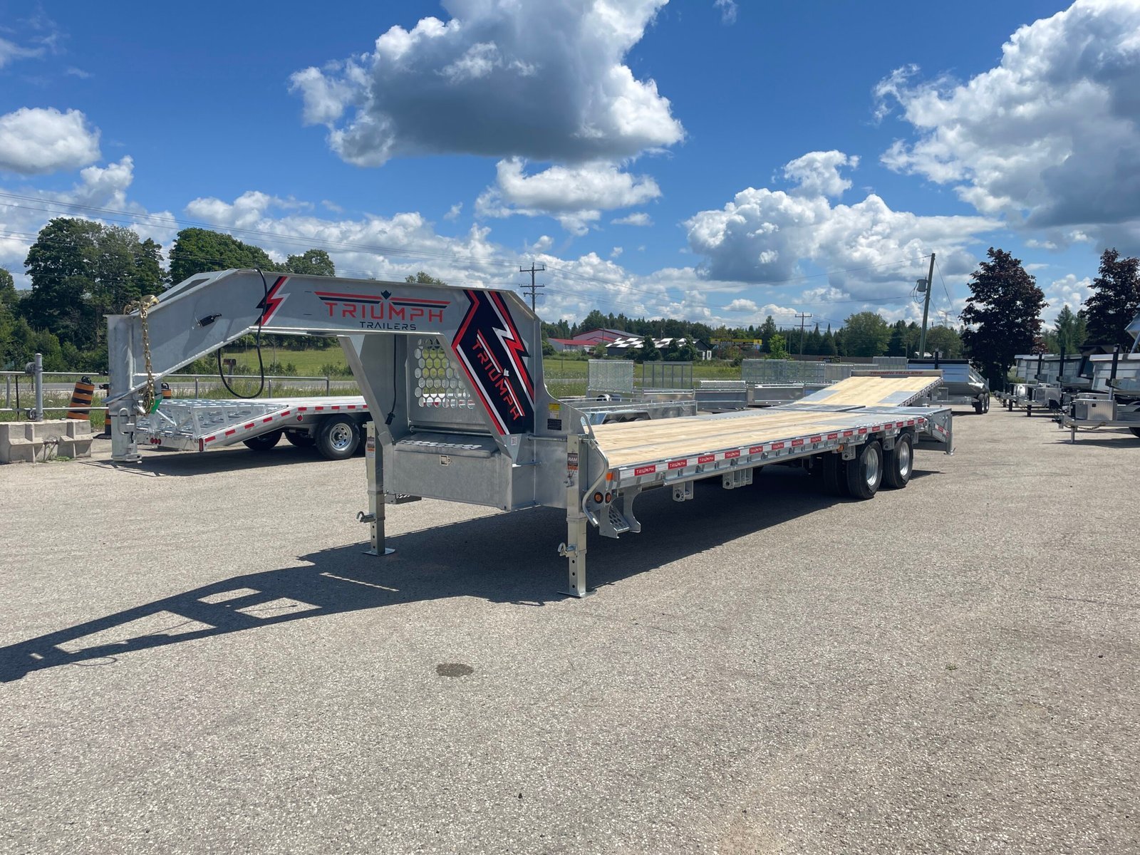 Triumph Galvanized Tandem Dually Goosenecks (12k Axles)