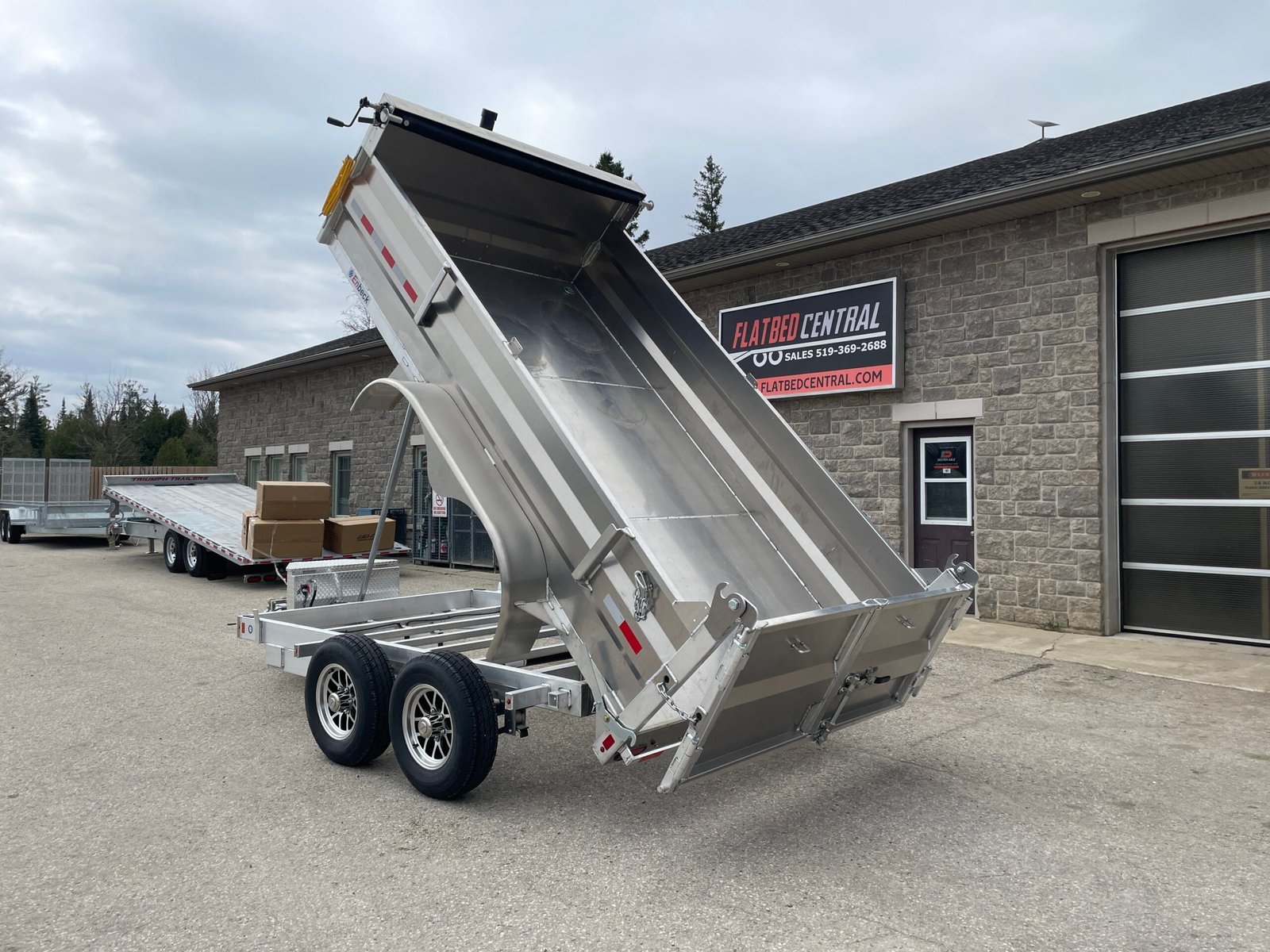 Enbeck Dump Trailers 9,900lb — photo 7