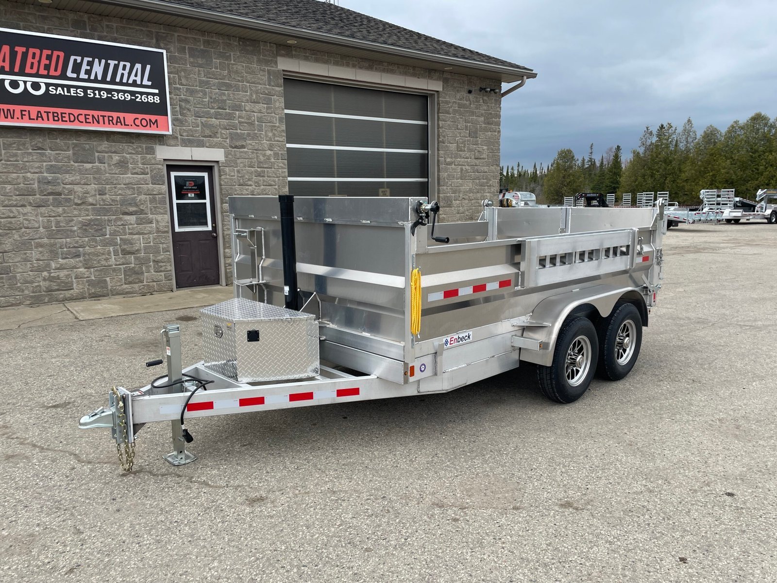 Enbeck Dump Trailers 9,900lb — photo 6