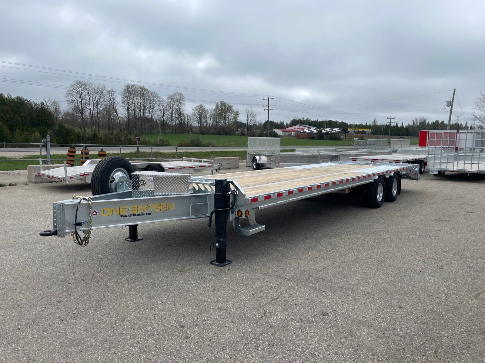 One-Sixteen Pintle Flatbeds (12K Axles)