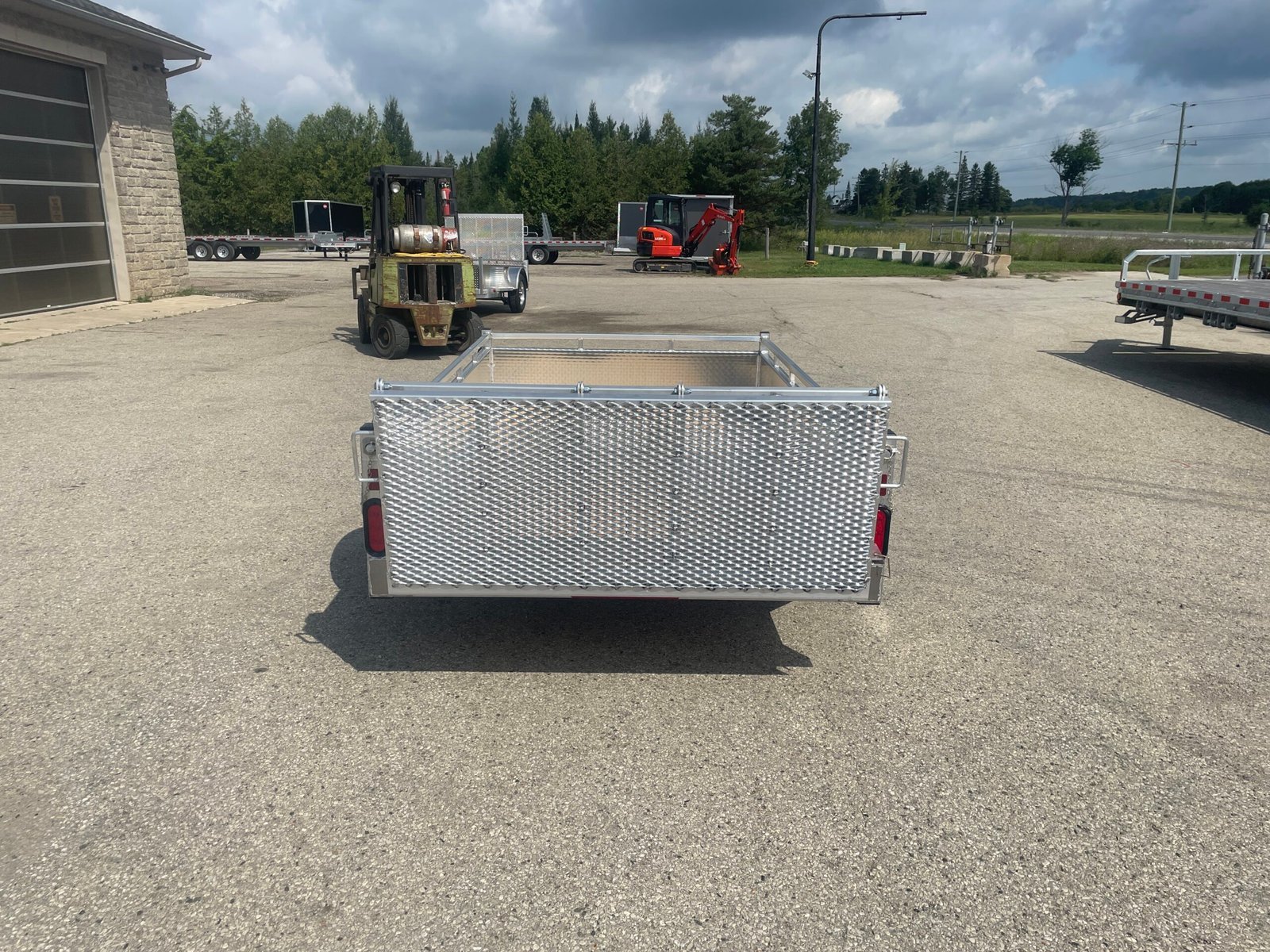 Enbeck Single Axle Utility Trailers — photo 9
