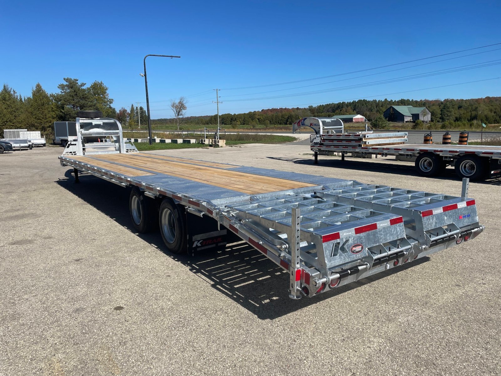 2027 K-Trail 102 in × 30+5 ft Gooseneck Flatbed 40,000 lb GVWR — photo 15