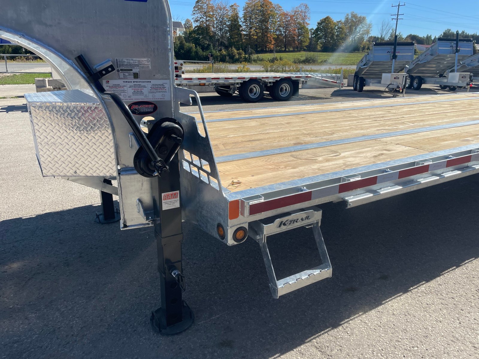2027 K-Trail 102 in × 30+5 ft Gooseneck Flatbed 40,000 lb GVWR — photo 14