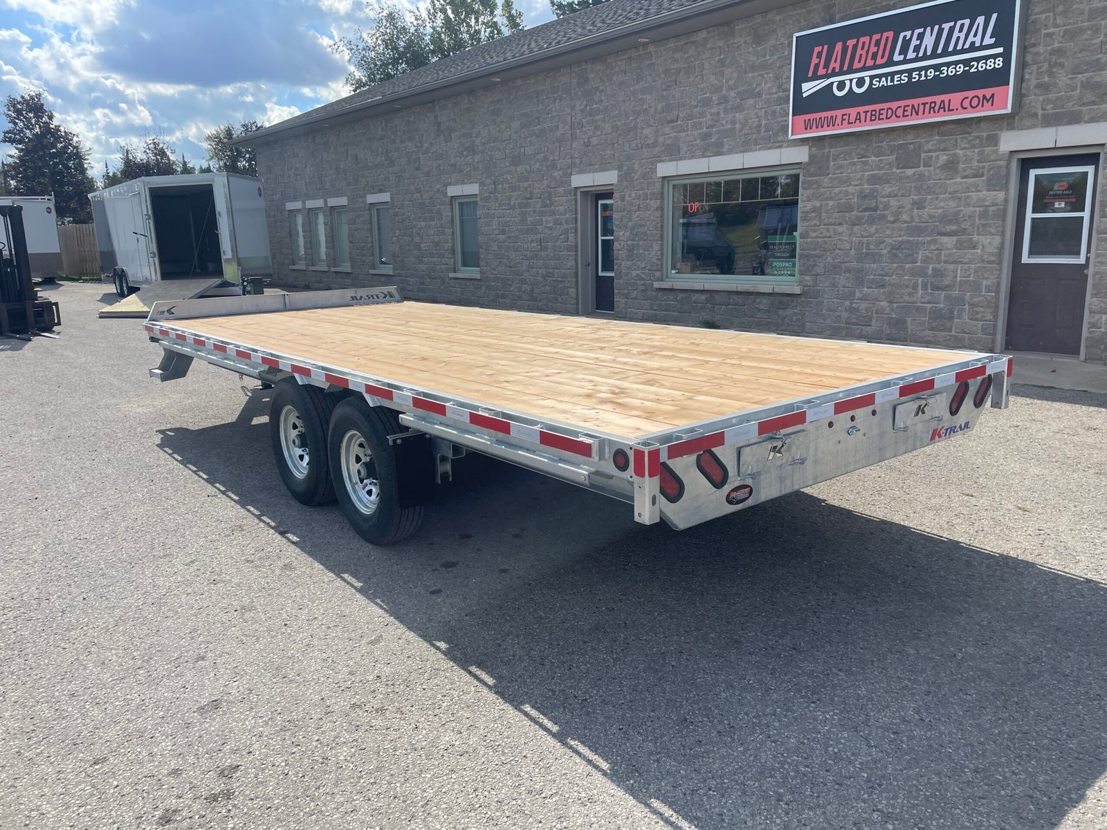 K-Trail Straight Deck Flatbeds 14,000lb — photo 9