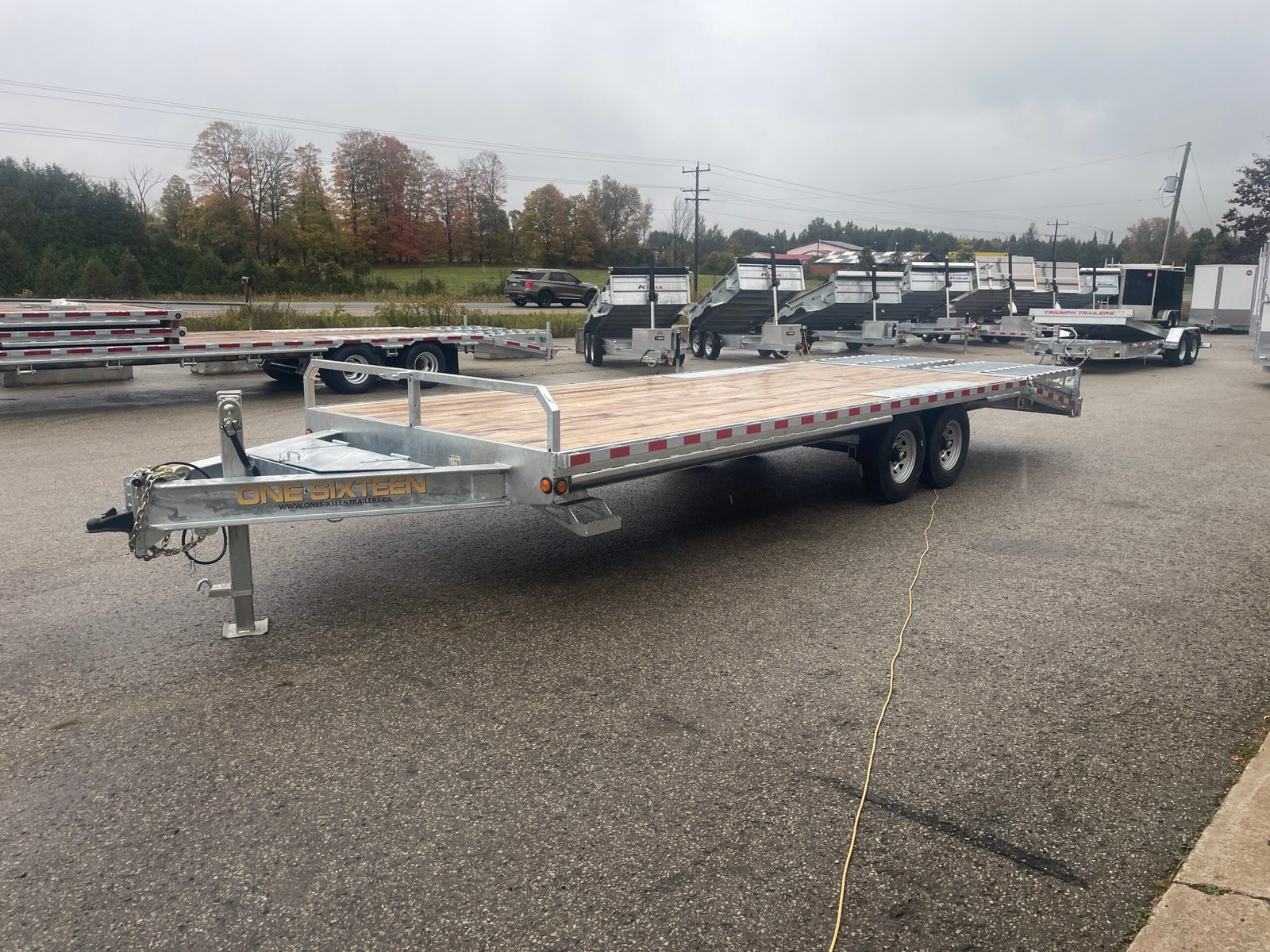 One-Sixteen 20+5ft Beavertail Flatbed 14,000lb — photo 3