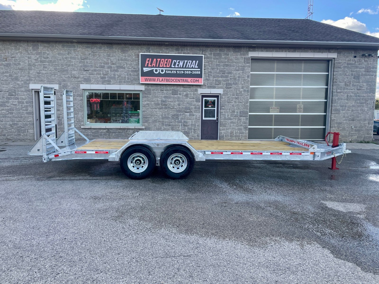 Triumph 20ft Equipment Trailer 14,000lb — photo 2