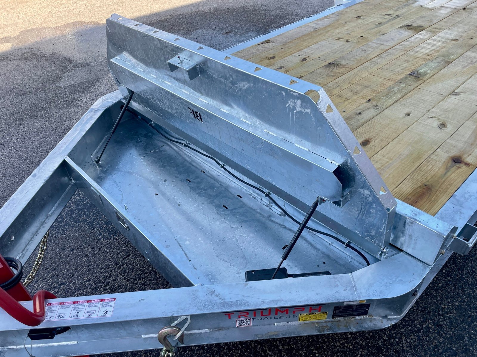 Triumph 20ft Equipment Trailer 14,000lb — photo 9