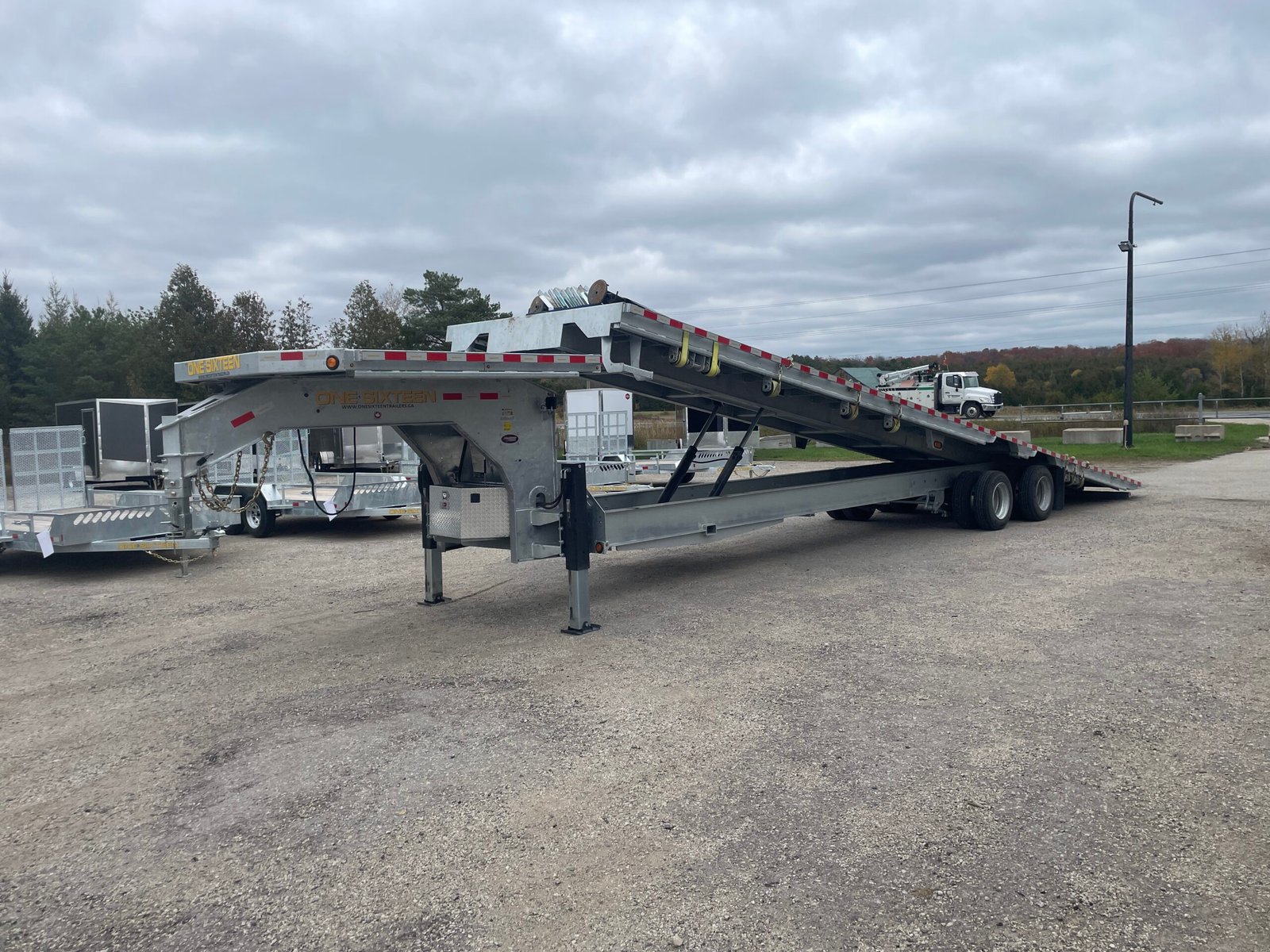 2027 One-Sixteen 102 in × 40 ft Gooseneck Flatbed 36,000 lb GVWR — photo 5