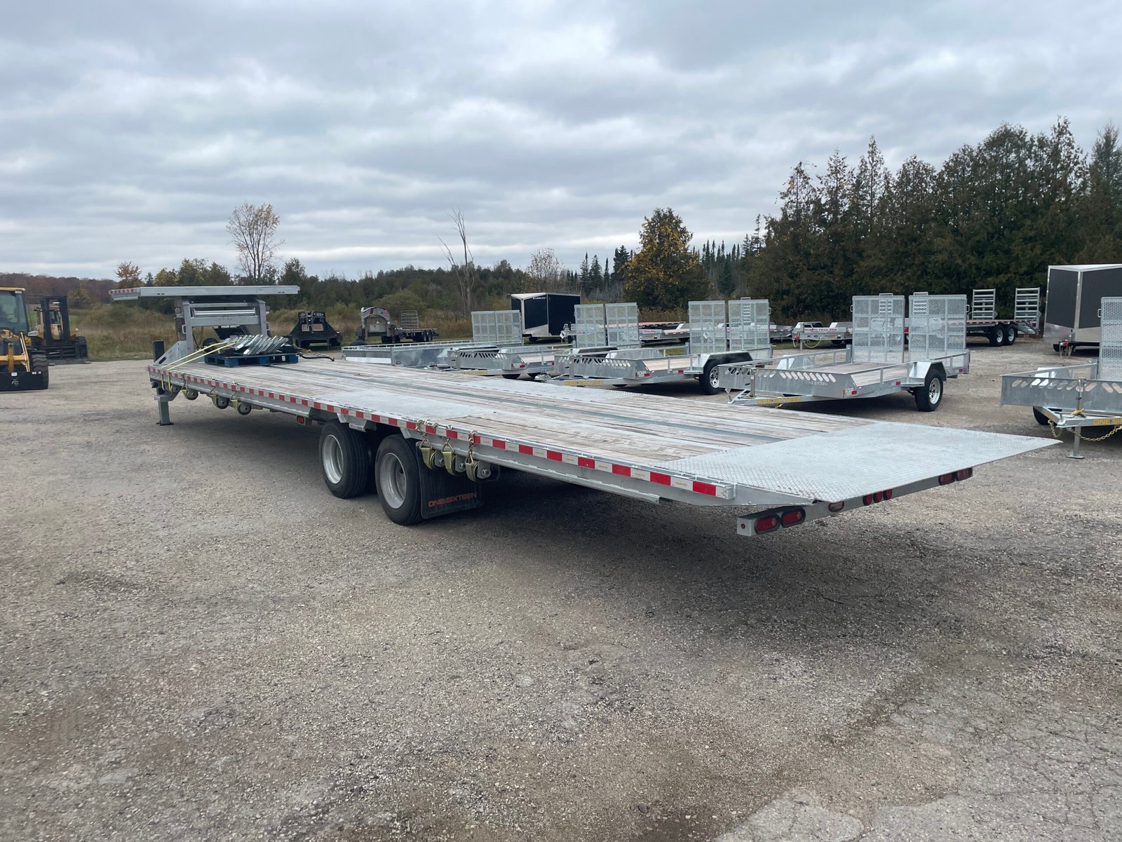 2027 One-Sixteen 102 in × 40 ft Gooseneck Flatbed 36,000 lb GVWR — photo 7