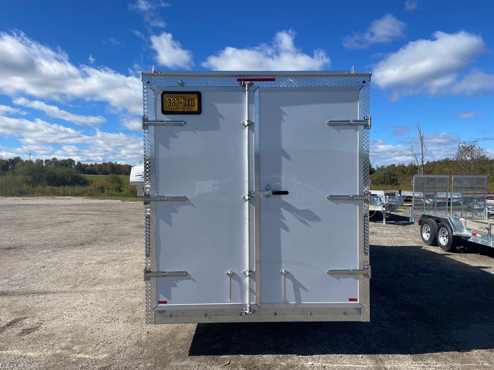 2027 Newport 7 ft × 16 ft Enclosed Trailer 9,990 lb GVWR — photo 5